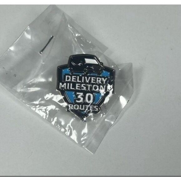 Amazon Collectable Milestone 30 Routes Pin RARE Brand New - Picture 1 of 2